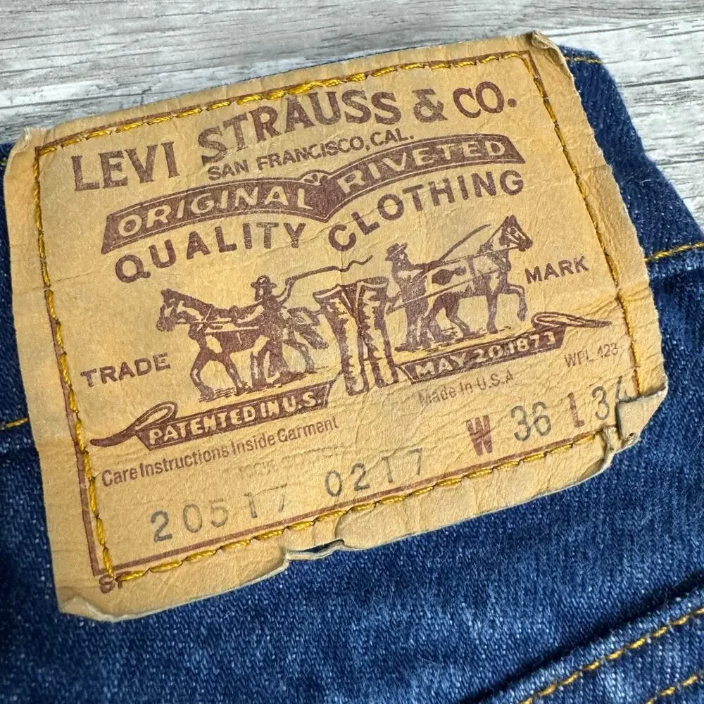 Levis Vintage 70s 20517 0217 Bootcut Dark Wash Jeans 35”X33” Orange Tab
